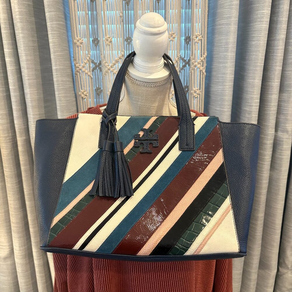 Tory Burch Thea Pieced Leather Slouchy Bag